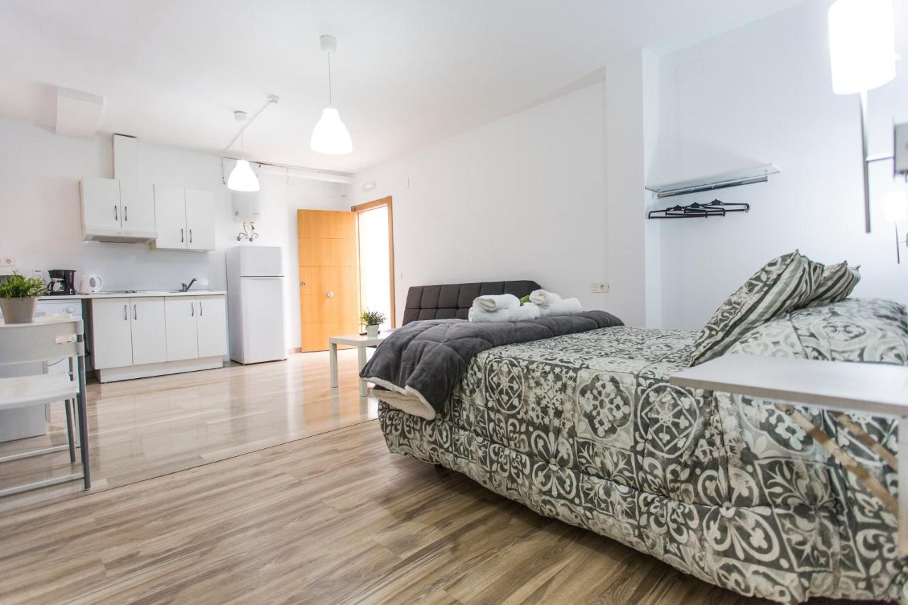C&V Apartamentos - Horno De Marina Granada Bagian luar foto